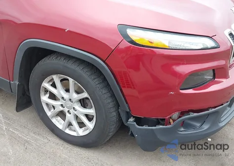 2015 Jeep Cherokee Latitude z USA, uszkodzony, nr VIN 1C4PJMCS6FW594812